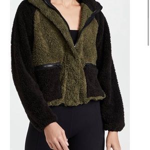 Plush Revolve Black/Green Teddy Jacket Large
